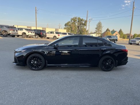 Used 2025 Toyota Camry LE image 7