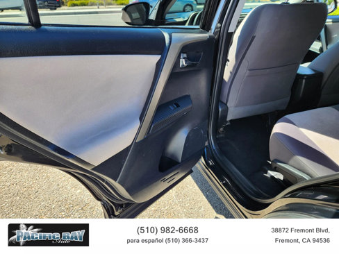 Used 2014 Toyota RAV4 XLE image 11