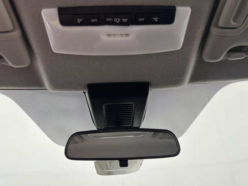 New 2024 Nissan Kicks S image 28