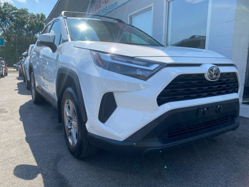 Used 2024 Toyota RAV4 XLE image 3