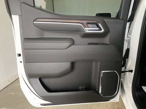New 2026 GMC Sierra 1500 SLT w/ SLT Convenience Package image 49