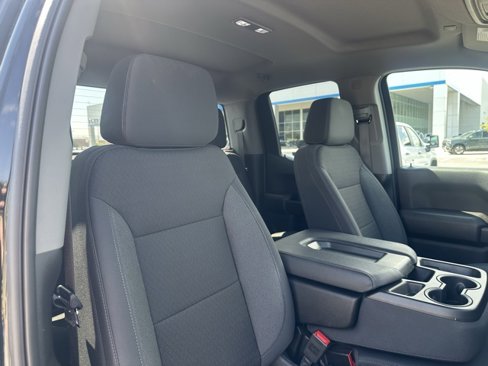 Certified 2024 Chevrolet Silverado 1500 Custom w/ LPO, Dark Essentials Package image 20