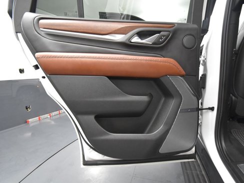 Used 2023 GMC Yukon Denali Ultimate image 41