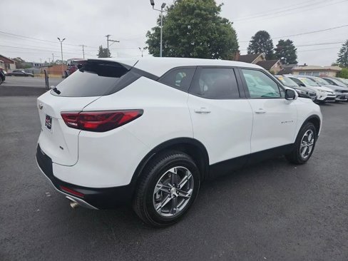 Used 2023 Chevrolet Blazer LT image 7
