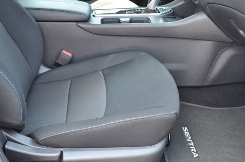 Used 2024 Nissan Sentra SV image 21