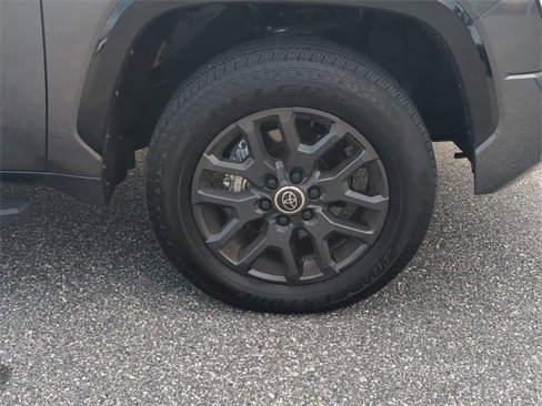 Used 2024 Toyota Tundra Platinum image 24