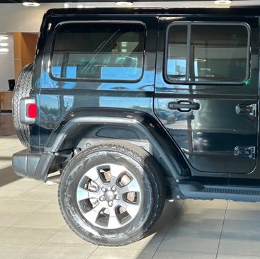 Used 2021 Jeep Wrangler Unlimited Sahara image 17