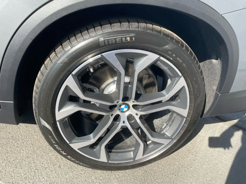 New 2026 BMW X5 xDrive50e w/ Climate Comfort Package image 19