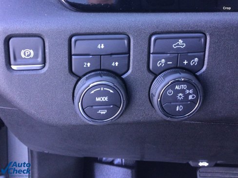 Used 2025 Chevrolet Silverado 2500 LT w/ Convenience Package image 22