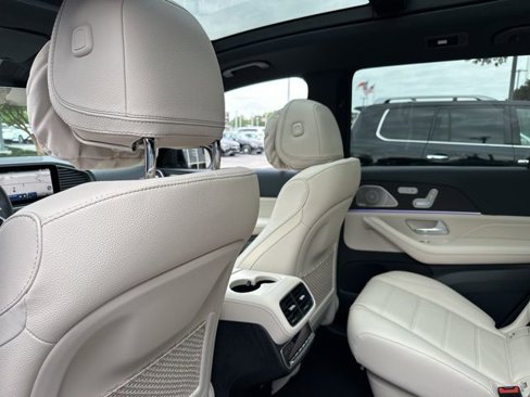 New 2026 Mercedes-Benz GLS 450 4MATIC image 24
