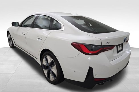 Used 2024 BMW i4 xDrive40i w/ Premium Package image 7