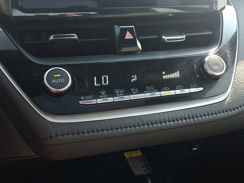 Used 2023 Toyota Corolla XSE image 16