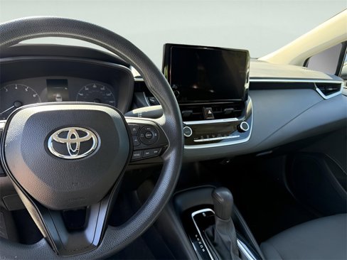Used 2024 Toyota Corolla LE image 16