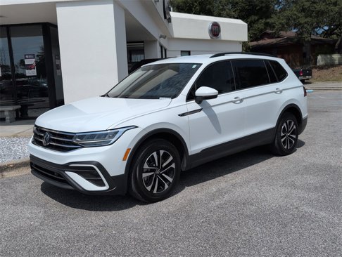 Used 2024 Volkswagen Tiguan S image 10