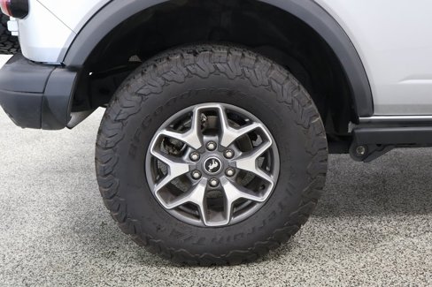 Used 2024 Ford Bronco Badlands image 36