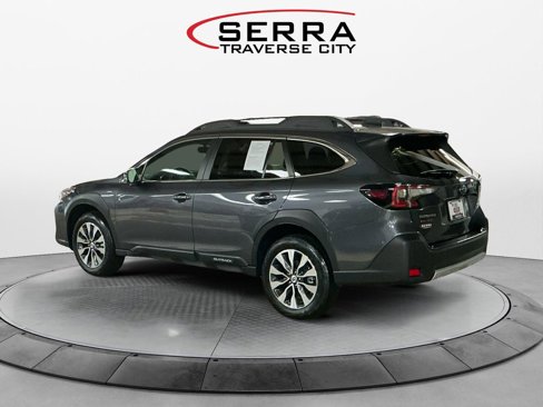 Certified 2024 Subaru Outback Limited image 3