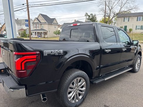 New 2025 Ford F150 Lariat image 6