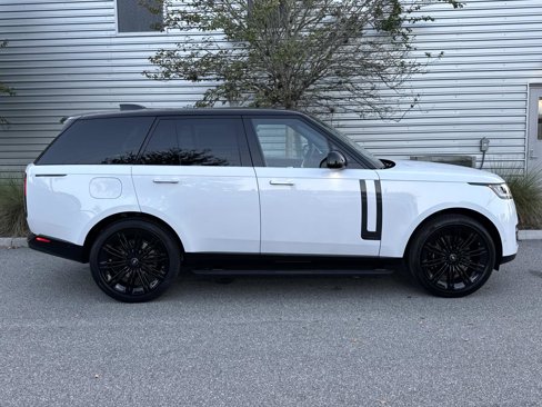 New 2025 Land Rover Range Rover Autobiography image 5