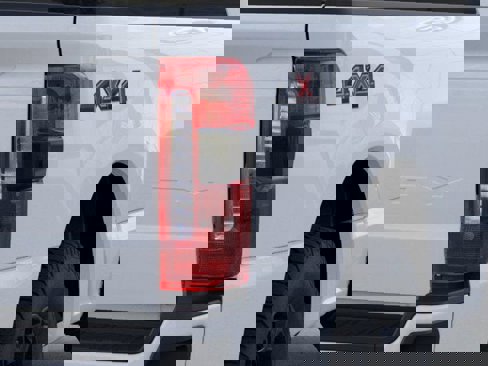 New 2026 Ford F250 4x4 SuperCab Super Duty image 21