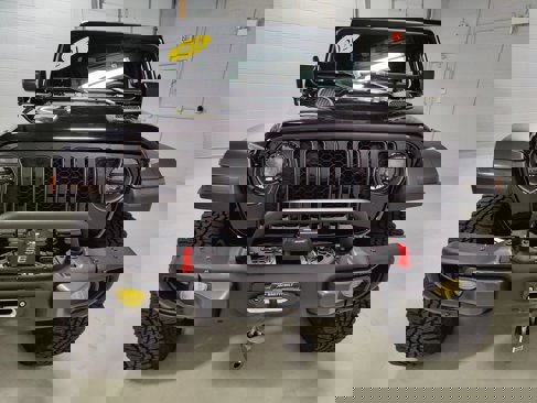 Used 2021 Jeep Gladiator Rubicon image 3