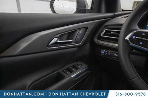 New 2026 Chevrolet Traverse LT w/ Sun and Wheel Package image 16