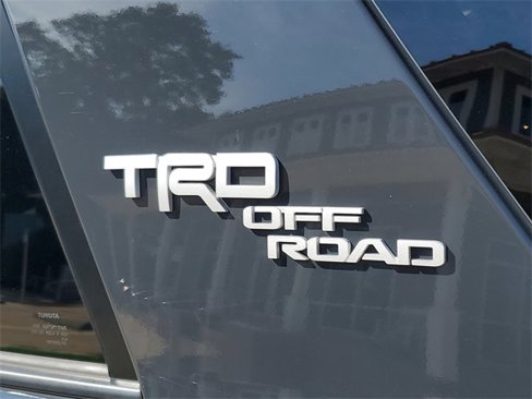 Used 2024 Toyota 4Runner TRD Off-Road Premium image 34