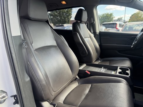 Used 2019 Honda Odyssey Elite image 11