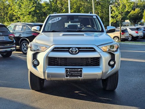Used 2024 Toyota 4Runner TRD Off-Road image 4