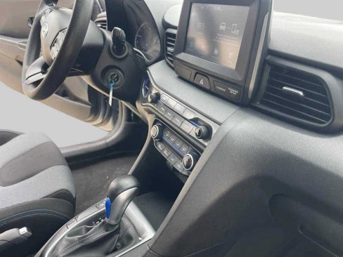 Used 2019 Hyundai Veloster 2.0 image 21