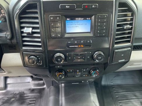 Used 2018 Ford F150 XL w/ Equipment Group 101A Mid image 16