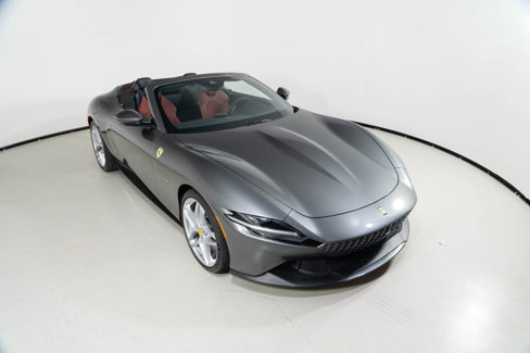 Used 2025 Ferrari Roma Spider image 24