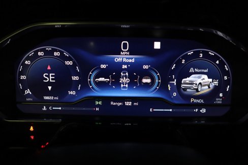Used 2022 Chevrolet Silverado 1500 LT image 39