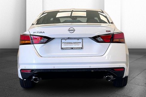 Certified 2024 Nissan Altima 2.5 SR w/ SR Premium Package image 4
