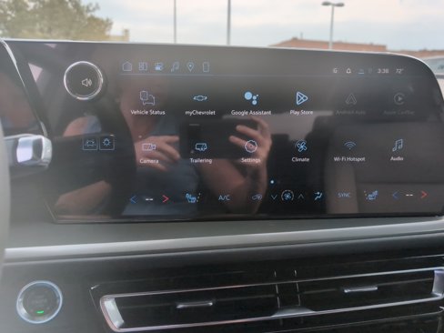New 2026 Chevrolet Traverse LT w/ Sun and Wheel Package image 10