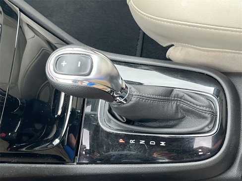 Used 2018 Buick Encore Premium w/ Experience Buick Package image 22