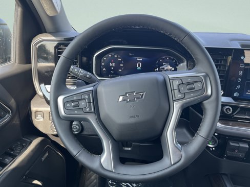 New 2026 Chevrolet Silverado 1500 LT Trail Boss w/ Dark Appearance Package image 32