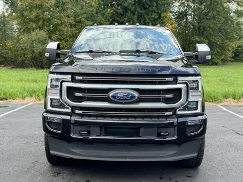 Certified 2022 Ford F350 Platinum w/ Snow Plow Prep Package image 3