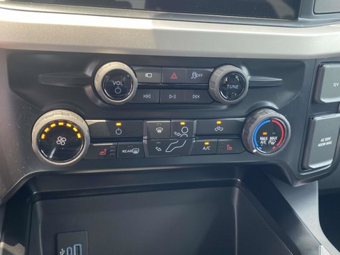 New 2025 Ford F350 XLT w/ Black Appearance Package image 17