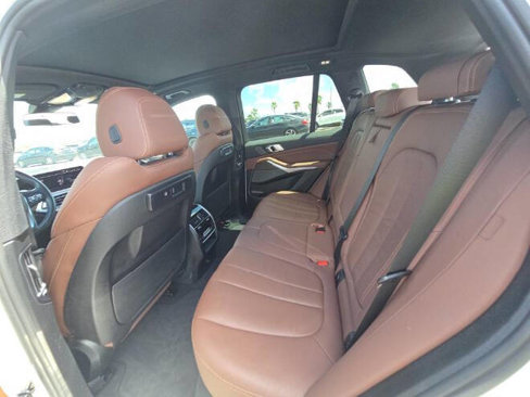 Used 2020 BMW X5 xDrive40i w/ Premium Package image 17