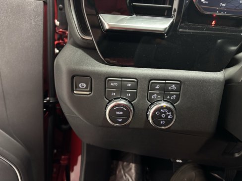 New 2025 GMC Sierra 2500 SLT w/ SLT Premium Package image 13