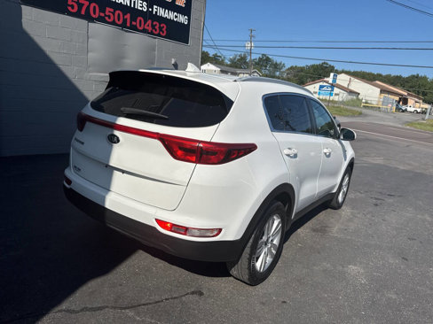 Used 2017 Kia Sportage LX w/ LX Popular Package image 8