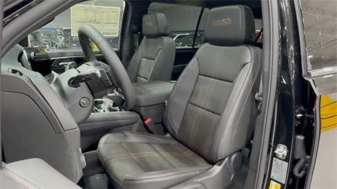 New 2026 Chevrolet Suburban High Country w/ Sun And Tow Package image 11