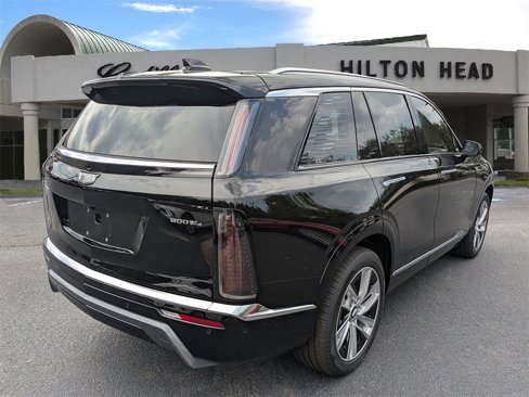 New 2026 Cadillac Vistiq Luxury w/ LPO, Floor Liner Package image 6