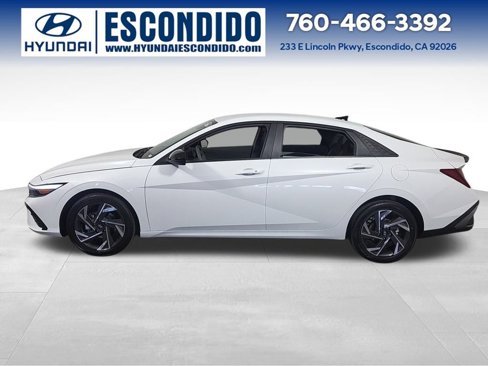 New 2025 Hyundai Elantra Sport image 2