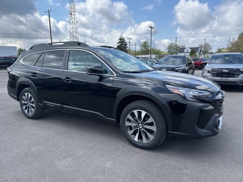New 2025 Subaru Outback Limited image 1