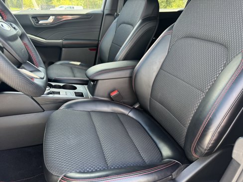Used 2023 Ford Escape ST-Line w/ Tech Pack #1 image 10