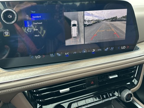 New 2026 Chevrolet Tahoe High Country image 30