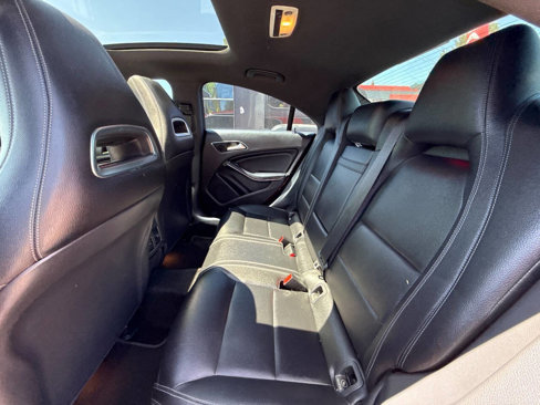 Used 2018 Mercedes-Benz CLA 250 image 21