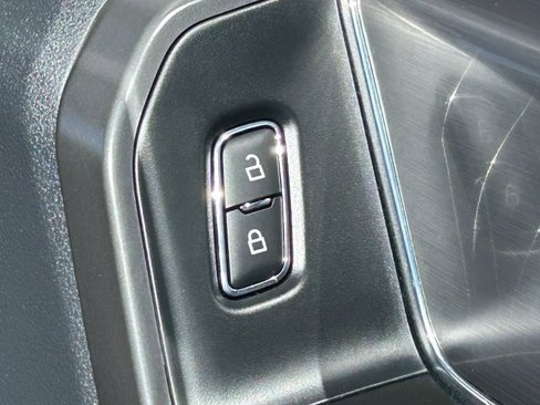 Used 2024 Ford F150 Lariat image 38