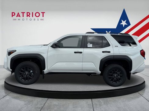 New 2025 Toyota 4Runner SR5 image 2